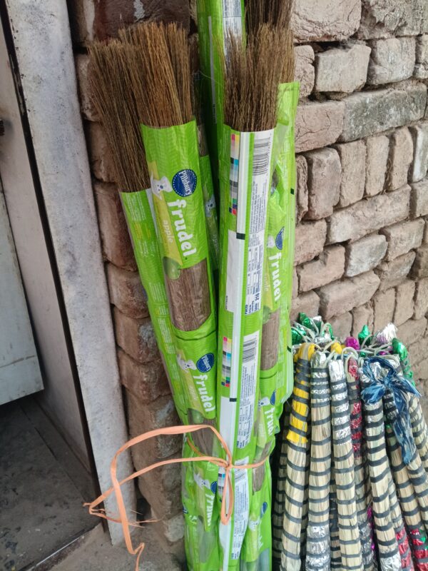 Phool jhadu