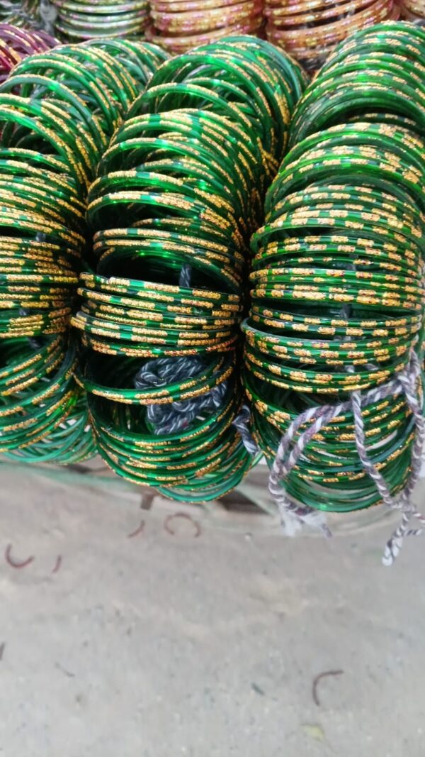 Kanchh ki chudi 72pc